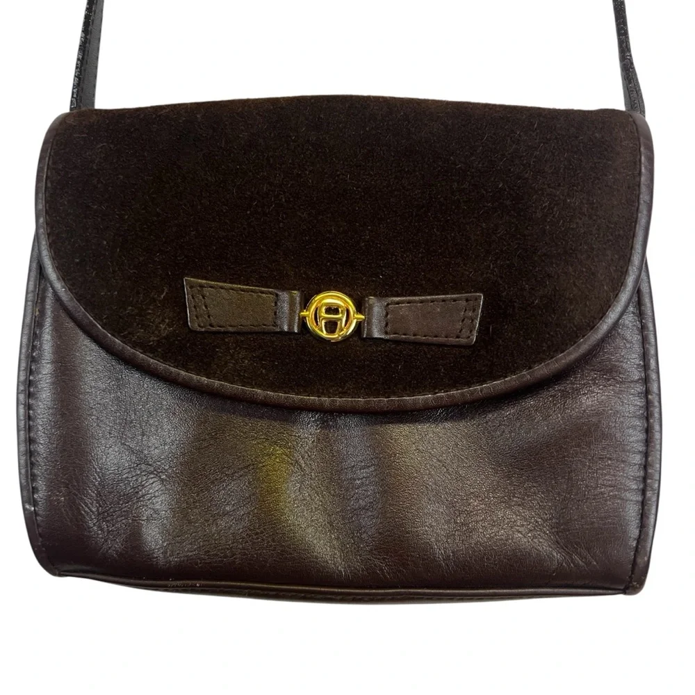 Vintage Etienne Aigner Dark Brown Leather & Suede Crossbody with gold hardware